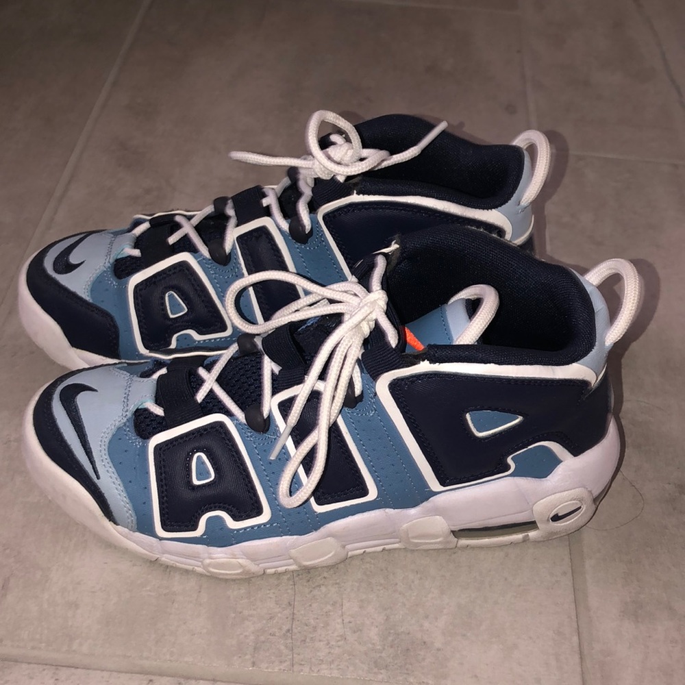 Nike Uptempos size 6.5 kids 8 women’s tri colored